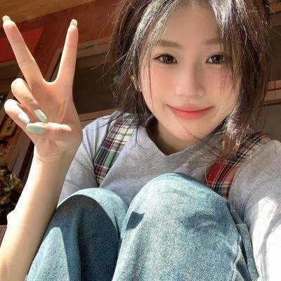 眼里余光都是你
